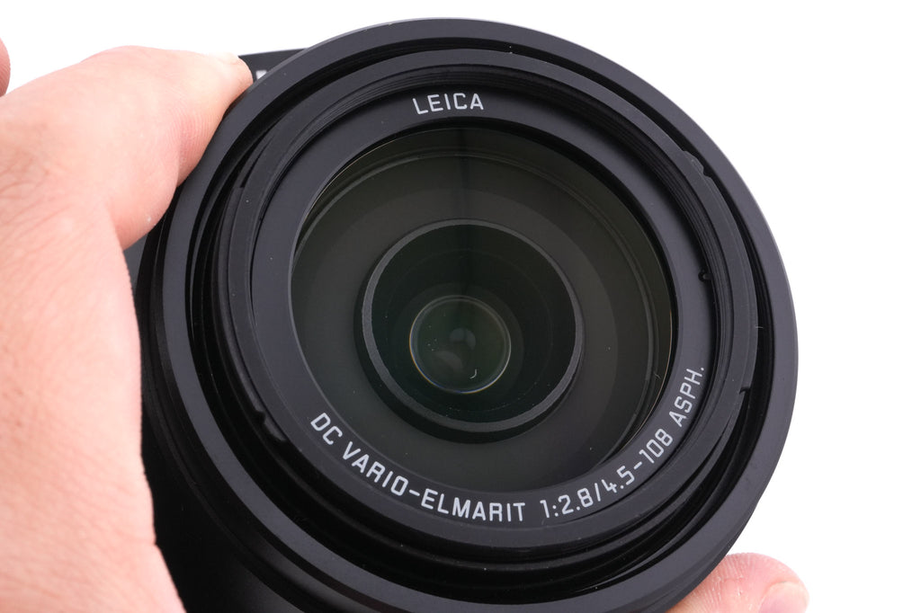 Panasonic Lumix DMC-FZ330