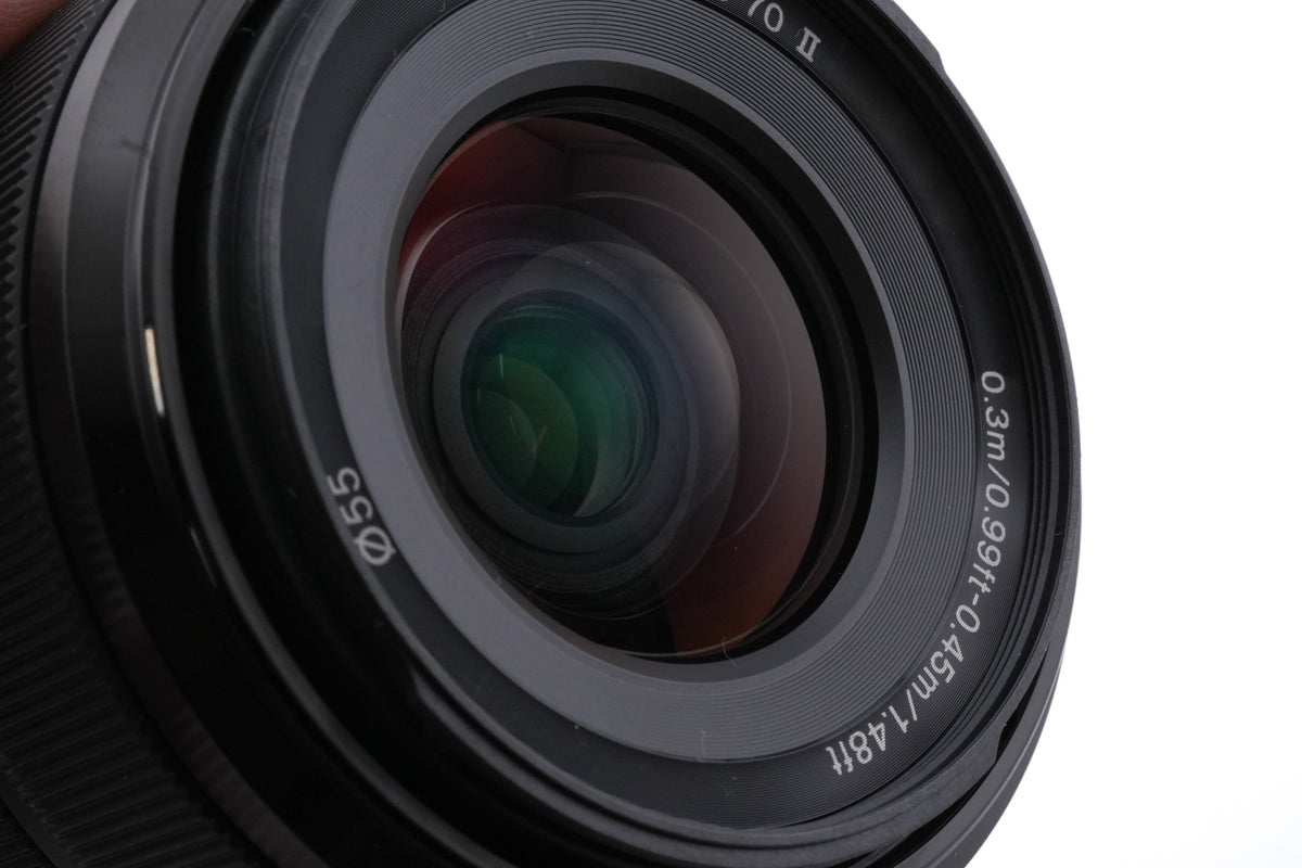 Sony 28-70mm f3.5-5.6 OSS II (SEL28702)