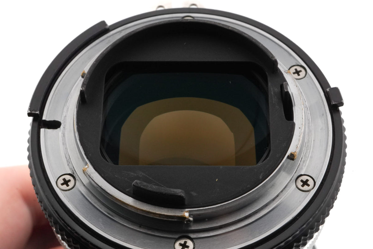 Nikon 80-200mm f4.5 Zoom-Nikkor AI