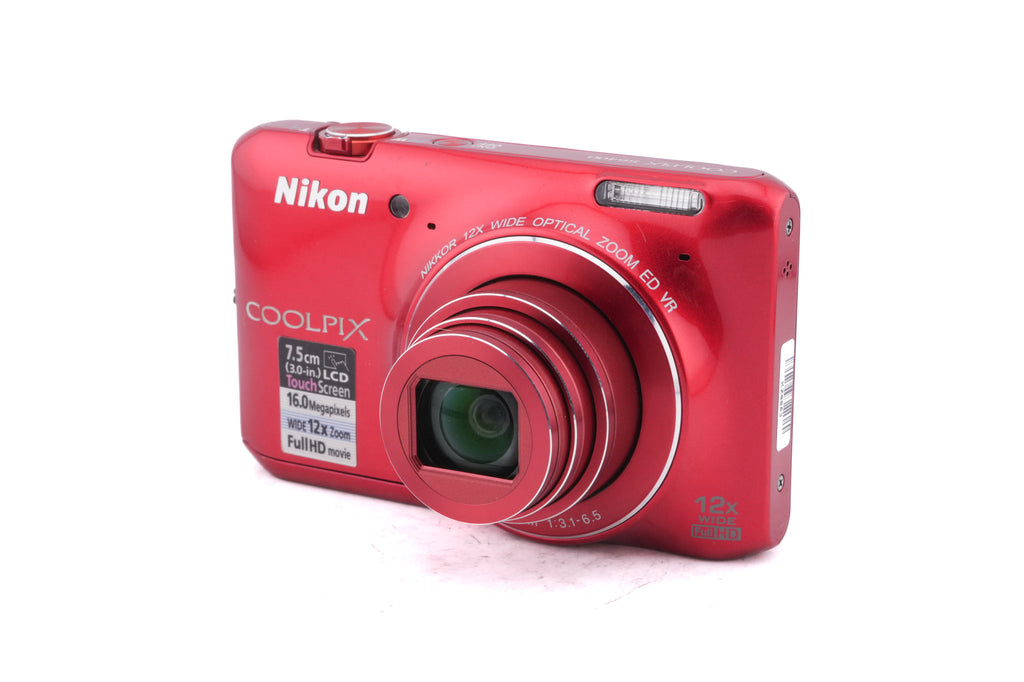 Nikon Coolpix S6400