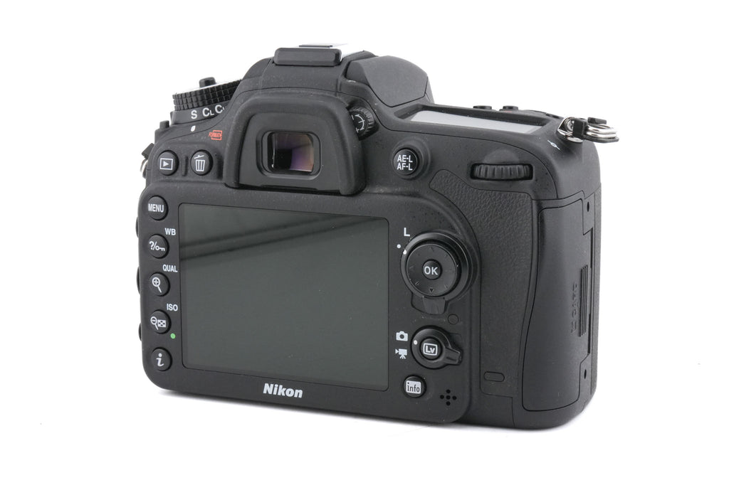 Nikon D7100