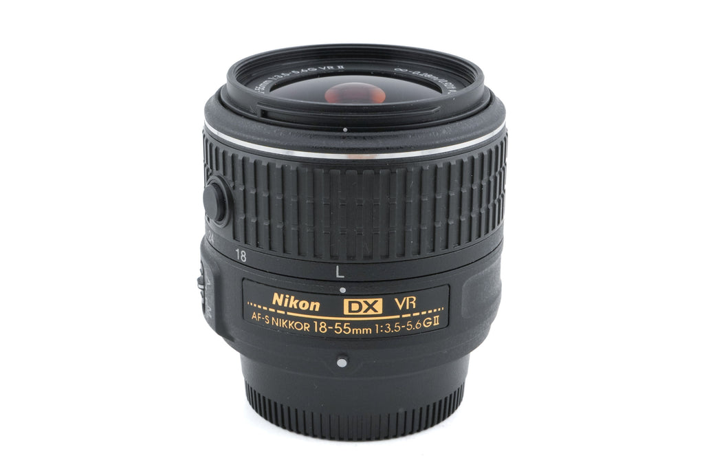 Nikon 18-55mm f3.5-5.6 AF-S Nikkor G II VR