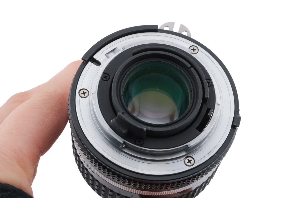 Nikon 24mm f2 Nikkor AI-S