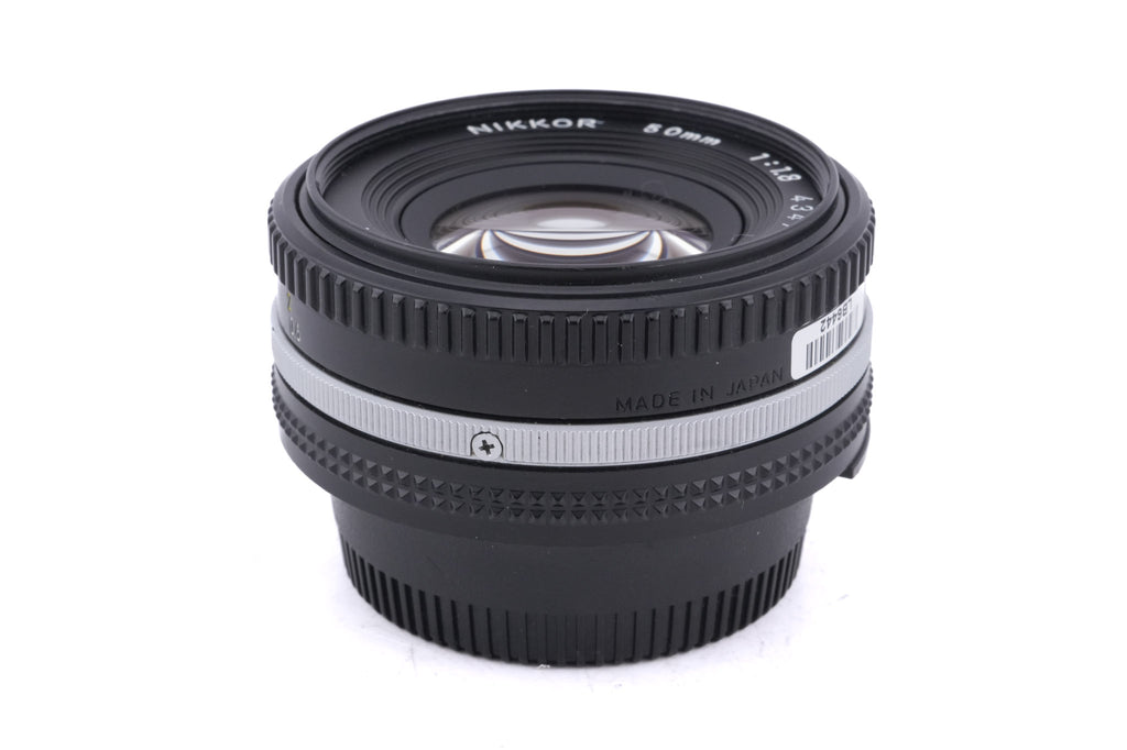 Nikon 50mm f1.8 Nikkor AI-S (0.6m)