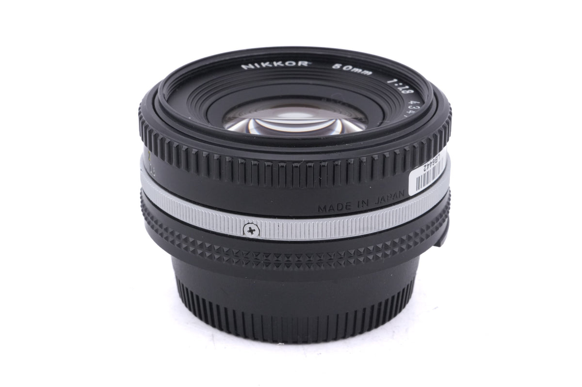 Nikon 50mm f1.8 Nikkor AI-S (0.6m)