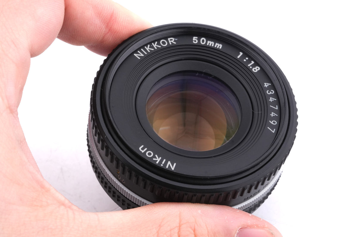 Nikon 50mm f1.8 Nikkor AI-S (0.6m)