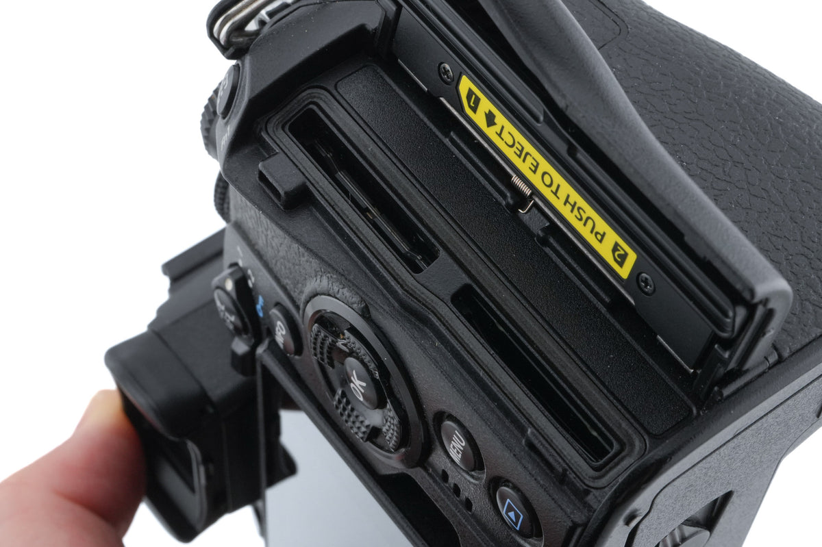 Olympus OM-D E-M1 Mark II