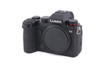 Panasonic Lumix DC-S5