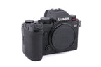 Panasonic Lumix DC-S5
