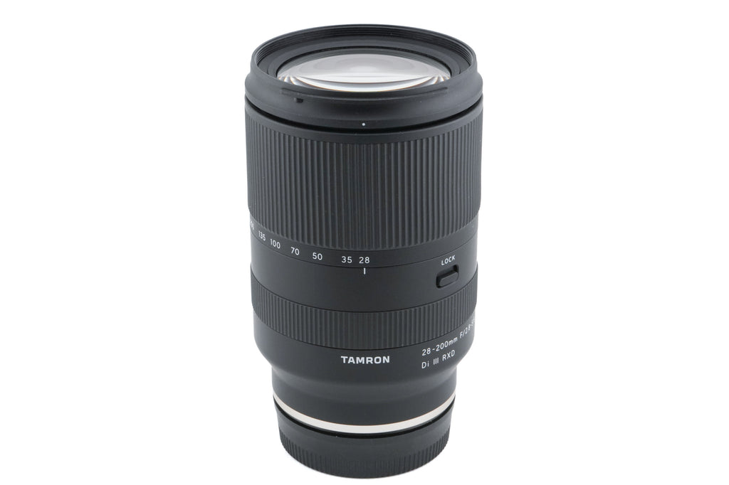 Tamron 28-200mm f2.8-5.6 Di III RXD (A071)