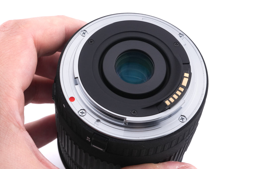 Sigma 18-200mm f3.5-6.3 DC
