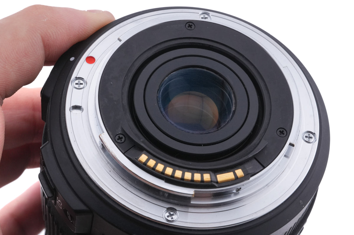 Sigma 18-200mm f3.5-6.3 DC OS