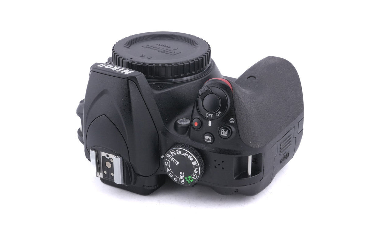 Nikon D3400
