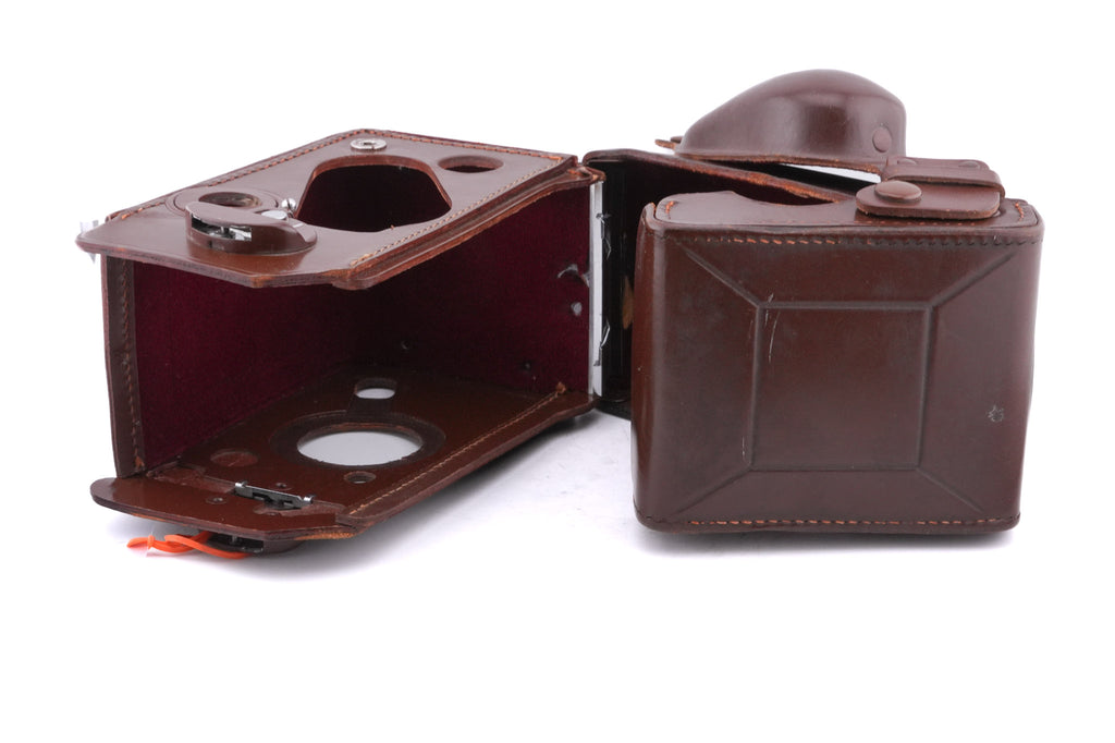 Rollei Wide-Angle Rolleiflex (K7W) + Wide-Rolleiflex Leather Case