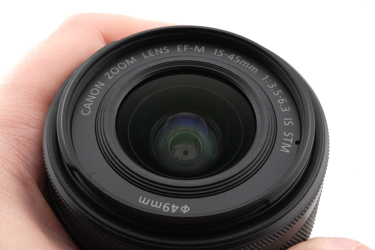 Canon 15-45mm f3.5-6.3 IS STM