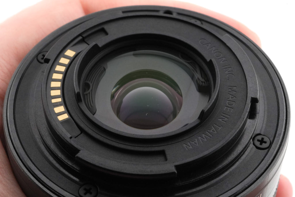 Canon 15-45mm f3.5-6.3 IS STM