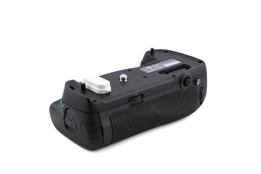 Nikon MB-D17 Multi Power Battery Pack