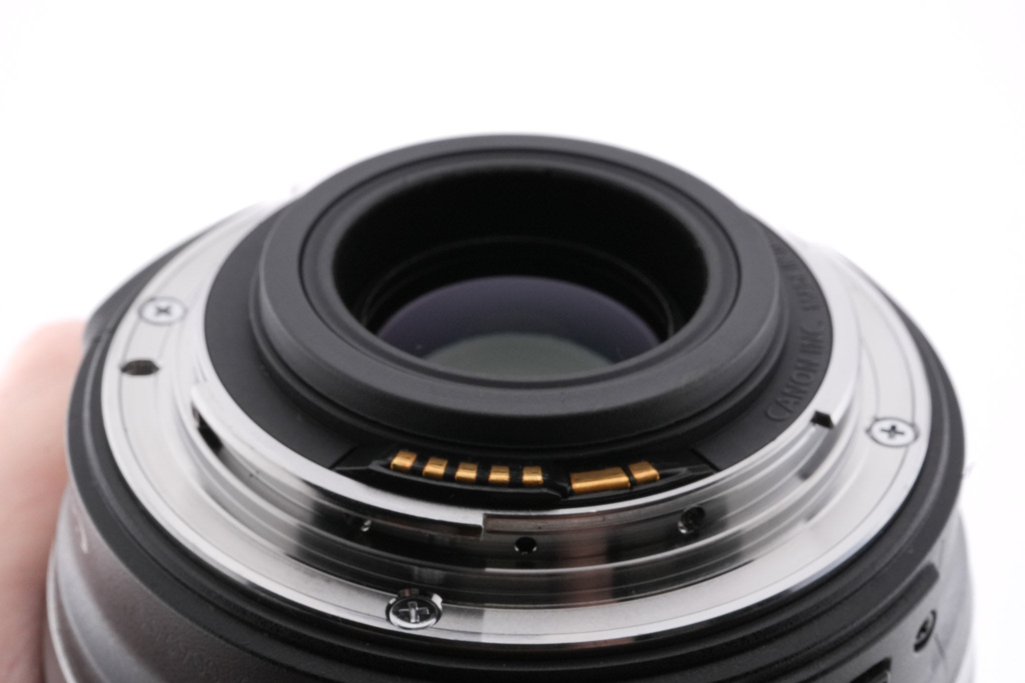 Canon 18-200mm f3.5-5.6 IS
