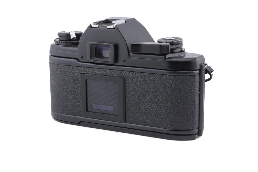 Nikon EM
