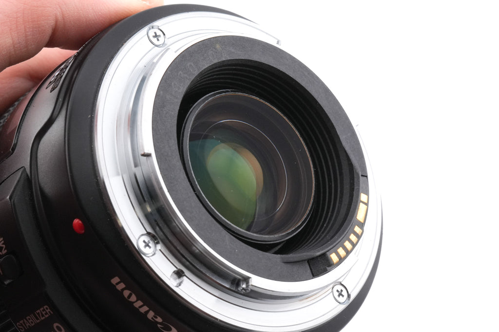 Canon 28-135mm f3.5-5.6 IS USM