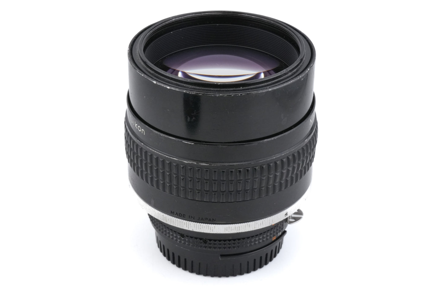 Nikon 105mm f1.8 Nikkor AI-S