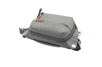 Peak Design Everyday Sling 3L V2