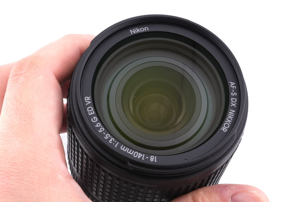 Nikon 18-140mm f3.5-5.6 AF-S Nikkor G ED VR