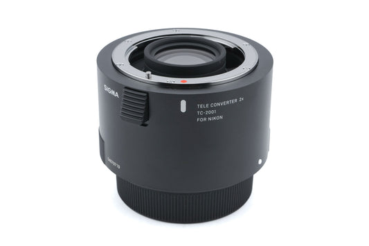Sigma TC-2001 2x Teleconverter