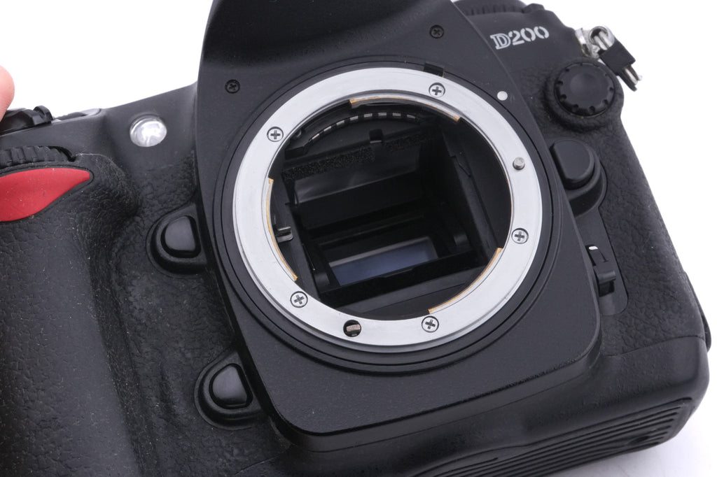Nikon D200
