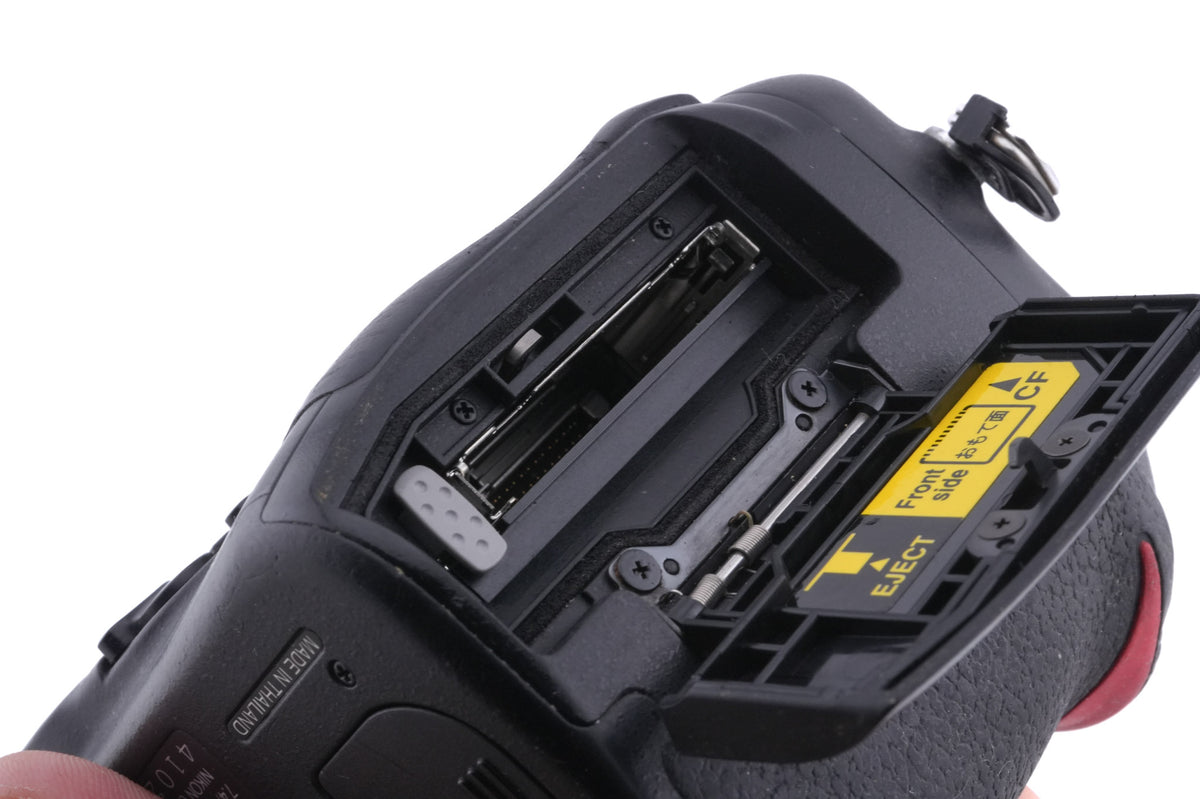 Nikon D200