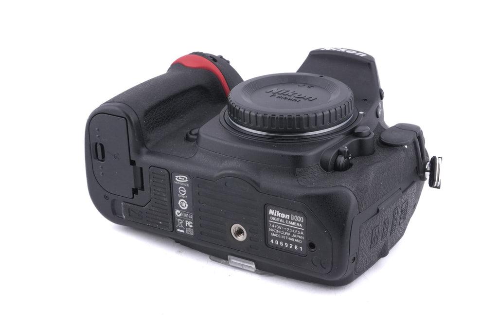 Nikon D300