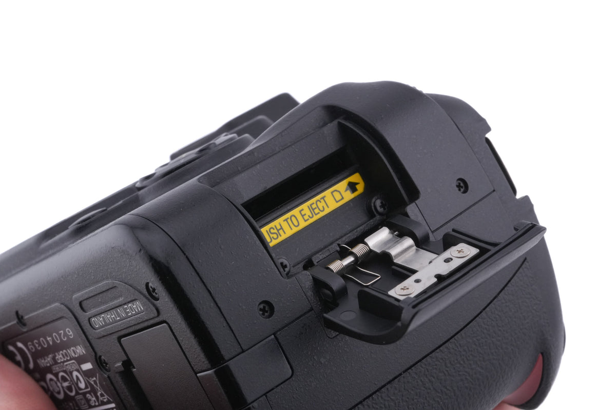 Nikon D40