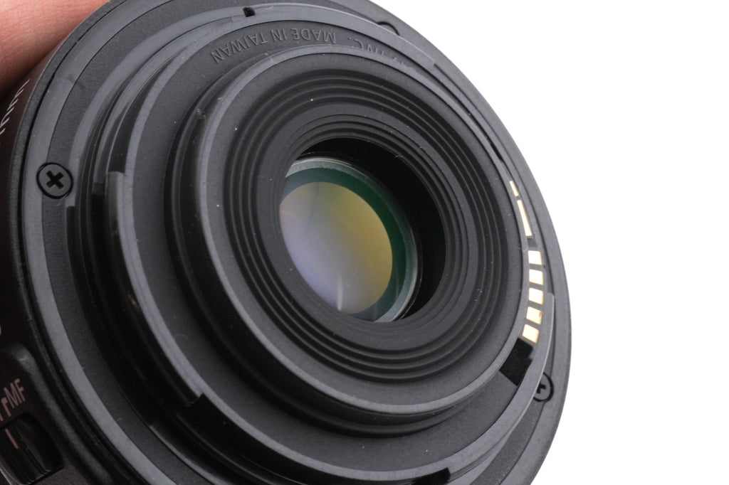 Canon 18-55mm f3.5-5.6 III