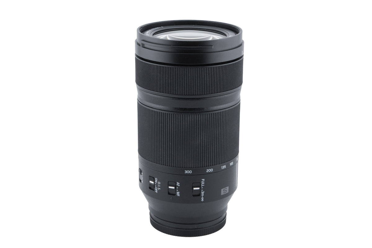 Panasonic 70-300mm f4.5-5.6 Lumix S Macro OIS