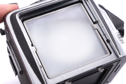 Hasselblad 2000FC/M (Silver, 10316) + Waist Level Finder (Old / Silver, 42021) + Acute Matte Focusing Screen (42165)