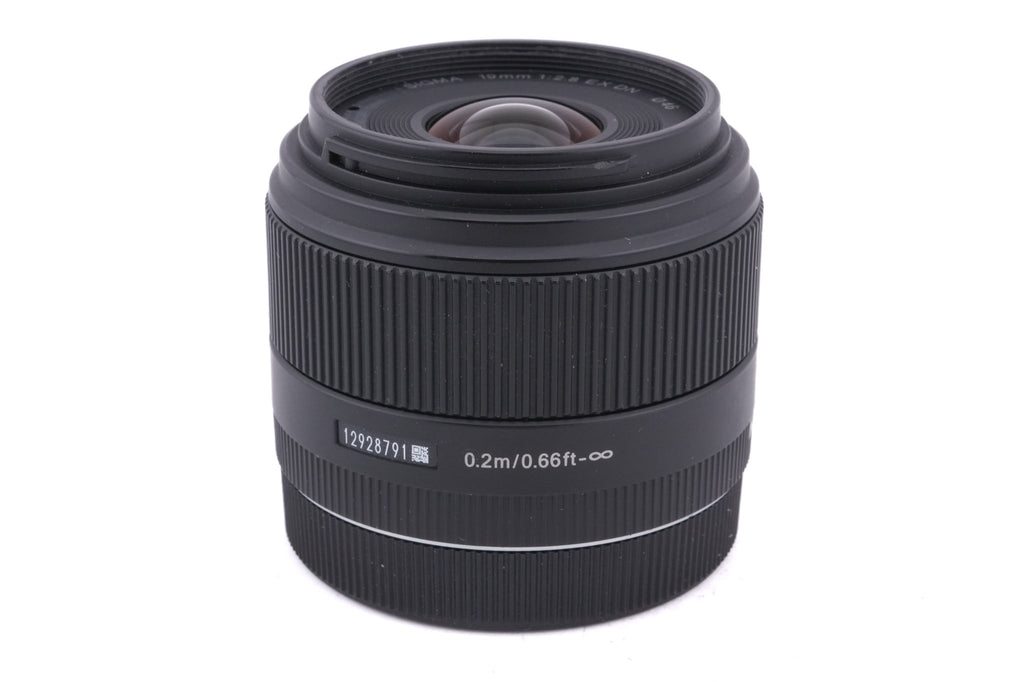 Sigma 19mm f2.8 EX DN
