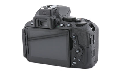 Nikon D5600