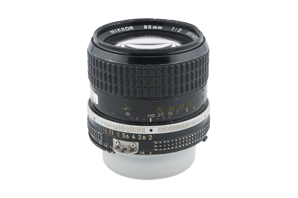 Nikon 85mm f2 Nikkor AI