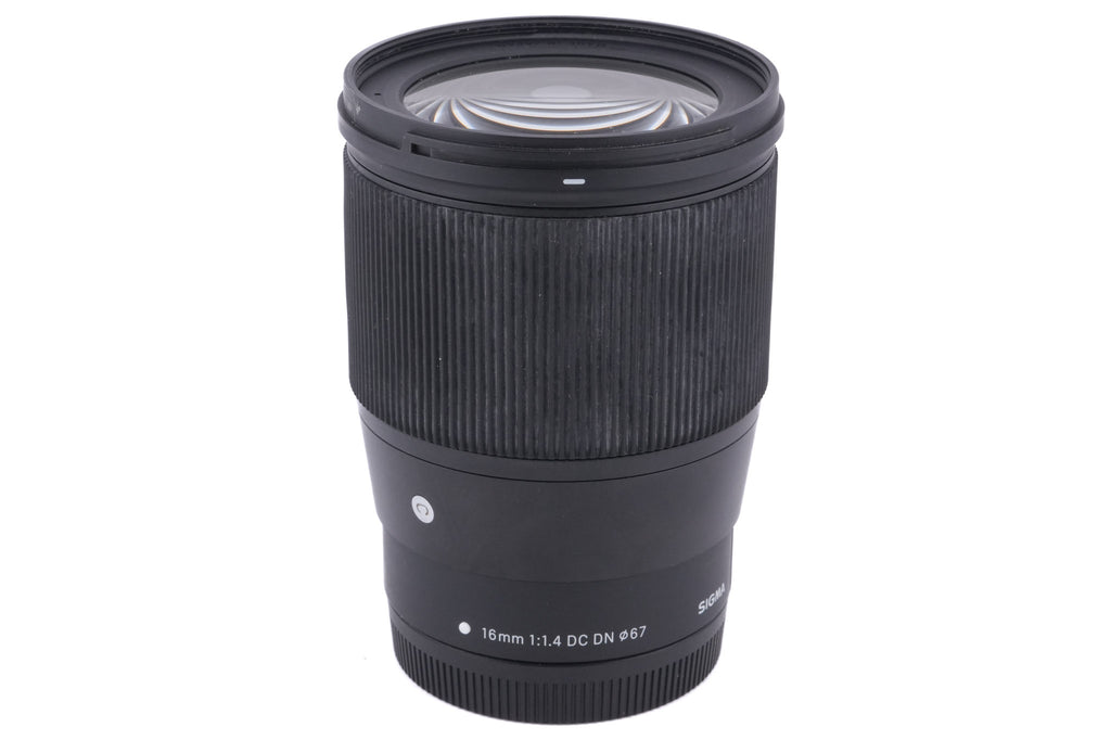Sigma 16mm f1.4 DC DN Contemporary (017)