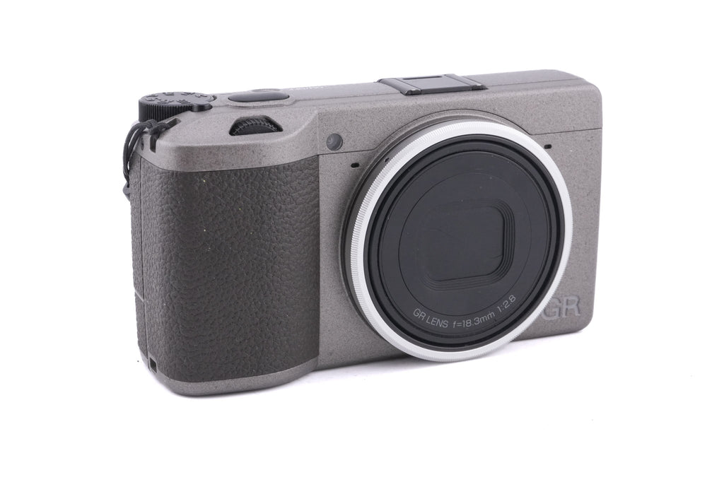 Ricoh GR III Diary Edition