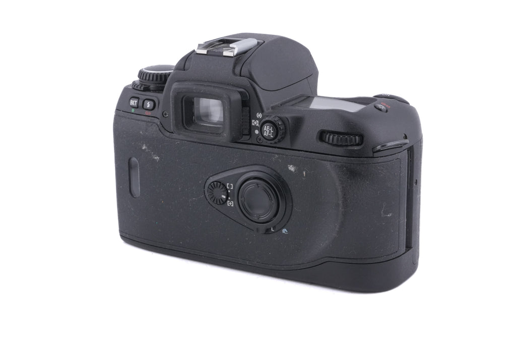 Nikon F80