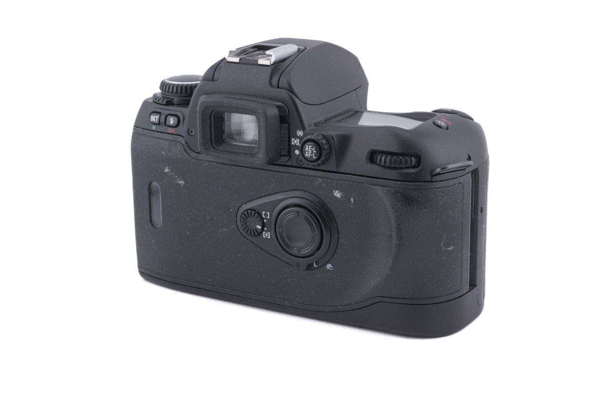 Nikon F80