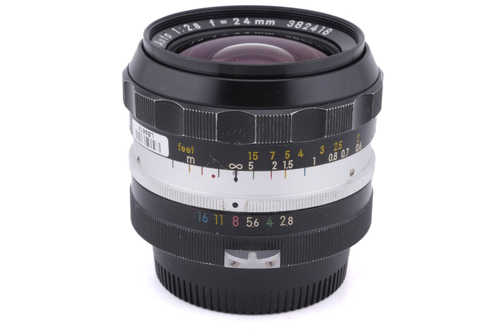 Nikon 24mm f2.8 Nikkor-N.C Auto Pre-AI + HN-1 Lens Hood