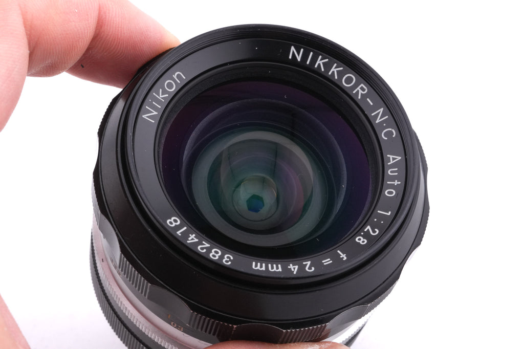Nikon 24mm f2.8 Nikkor-N.C Auto Pre-AI + HN-1 Lens Hood