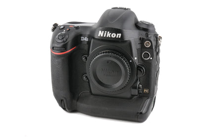 Nikon D4S