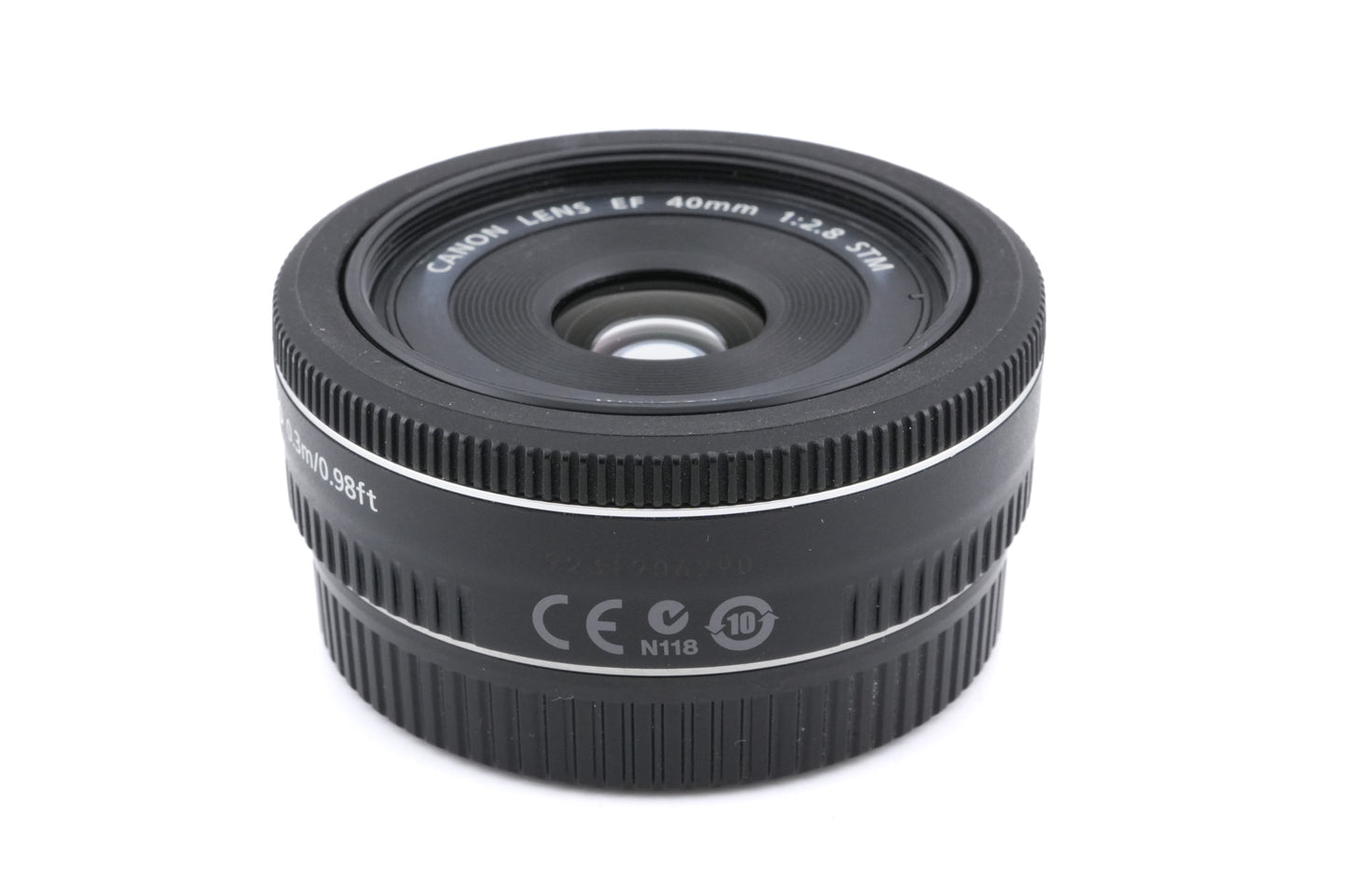 Canon 40mm f2.8 STM