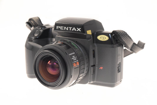 Pentax SF7 + 35-70mm f3.5-4.5 SMC Pentax-F Zoom