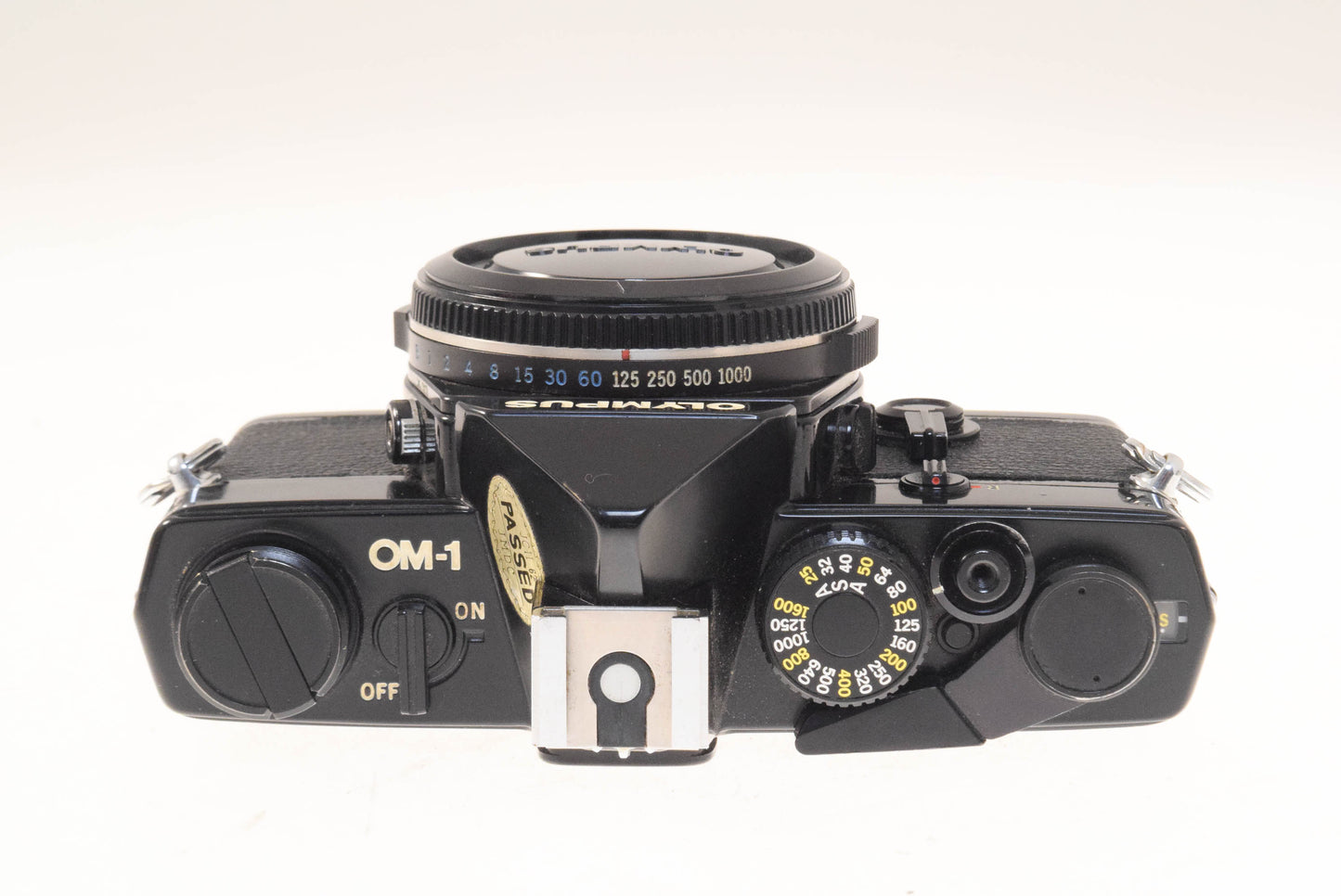 Olympus OM-1