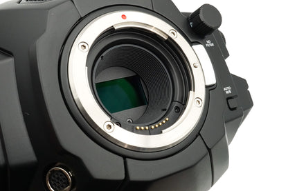 Blackmagic Ursa Mini Pro 4.6K + Ursa Mini SSD Recorder + URSA Mini Handgrip