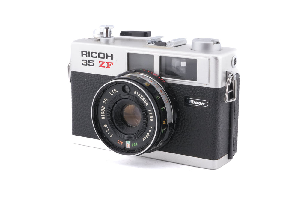 Ricoh 35 ZF